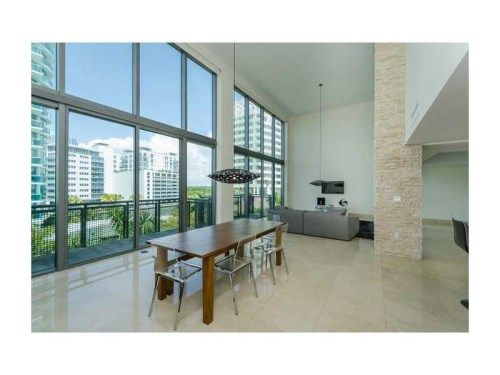 6000 COLLINS AV # 514, Miami Beach, FL 33140