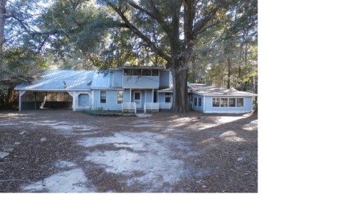 30 Oswichee St, Seale, AL 36875