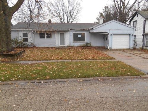 403 W Lincoln St, Mount Morris, IL 61054