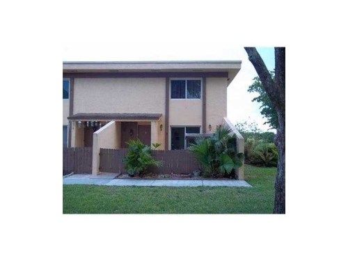 1455 NW 80 AV # J, Pompano Beach, FL 33063