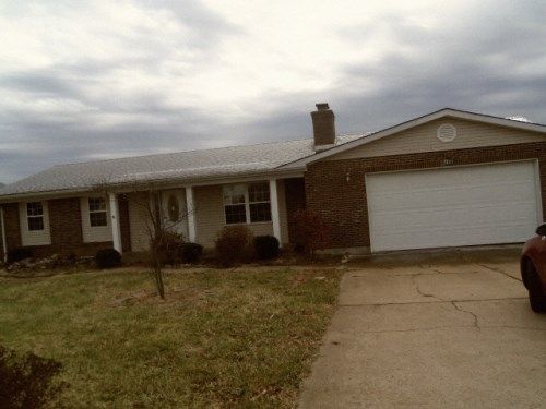 2931 Brenda Ln, Imperial, MO 63052