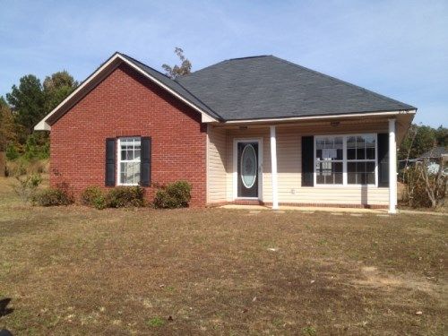 618 Lismore Drive, Opelika, AL 36804