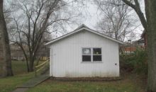 114 N 2nd St Le Claire, IA 52753