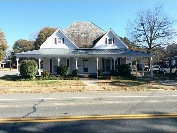 126 Piedmont Avenue, Rockmart, GA 30153