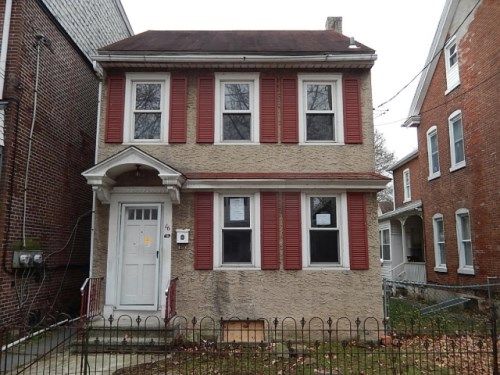 16 Walnut St, Pottstown, PA 19464