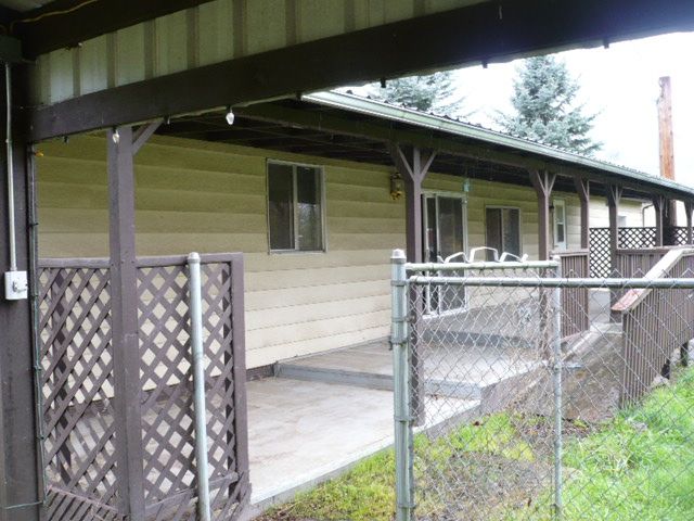 184 Arie Ln, Myrtle Creek, OR 97457