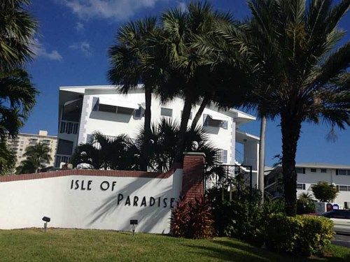 455 PARADISE ISLE BL # 302, Hallandale, FL 33009