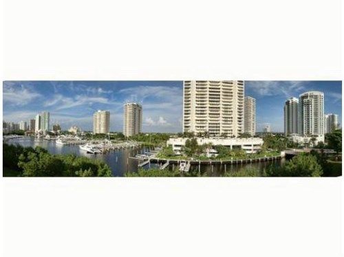 19601 E COUNTRY CLUB DR # 7606, Miami, FL 33180