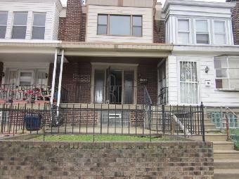 648 Allengrove St, Philadelphia, PA 19120