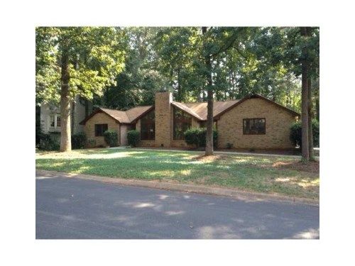 1461 Silver Maple Court, Lilburn, GA 30047