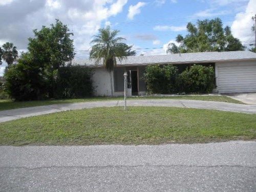 117 Texas Rd, Lehigh Acres, FL 33936