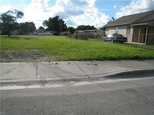 24 W 4TH COURT, Hialeah, FL 33010