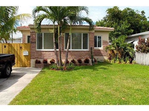 1643 FUNSTON ST, Hollywood, FL 33020