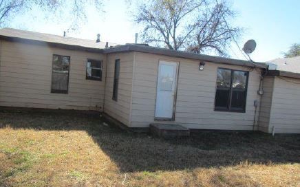 2317 Sunset Ave, Snyder, TX 79549