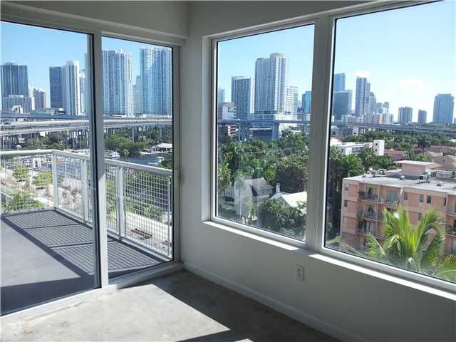 10 SW SOUTH RIVER DR # 811, Miami, FL 33130