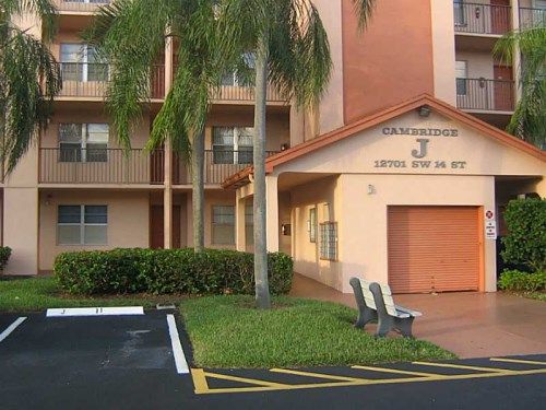 12701 SW 14TH ST # 106J, Hollywood, FL 33027