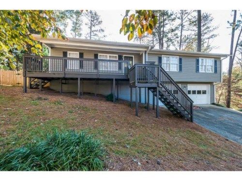 523 River Lakeside Lane, Woodstock, GA 30188