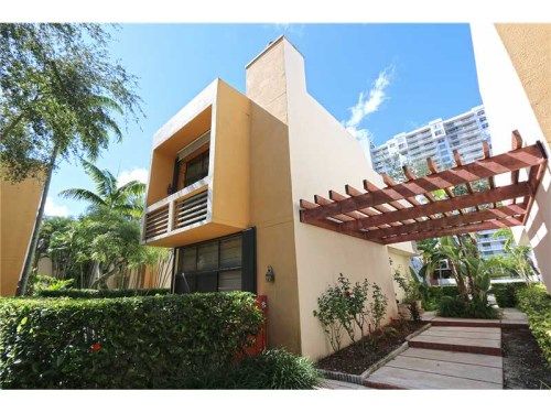 3031 NE 183 LN # 31, North Miami Beach, FL 33160