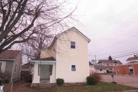 224 W Pleasant St, Dunkirk, IN 47336