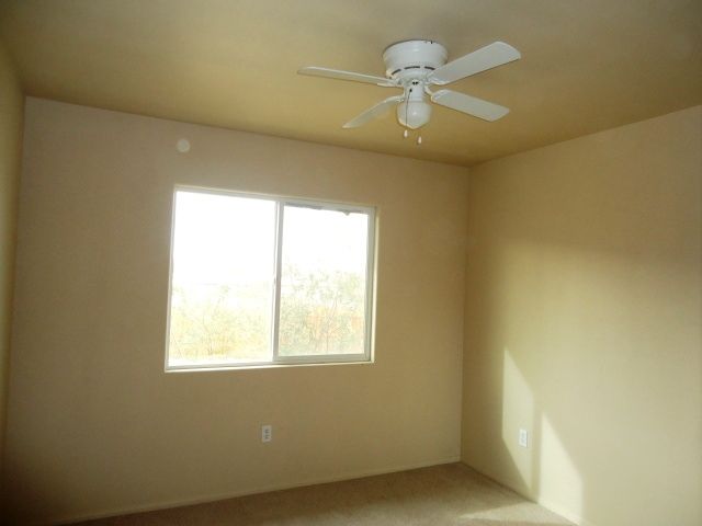 7572 Sahara Ave, Twentynine Palms, CA 92277