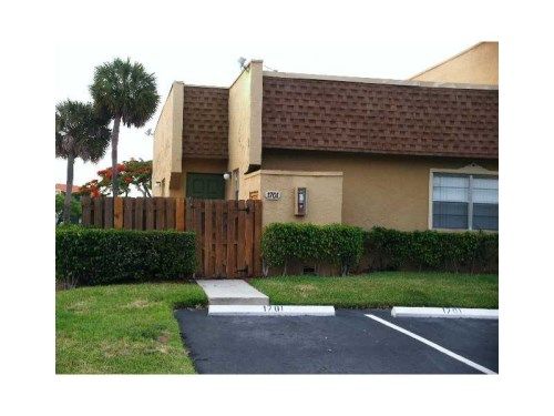 3721 95TH TE # 1701, Fort Lauderdale, FL 33351