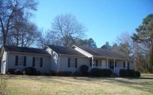 28 Camelia Cir, Williamston, SC 29697