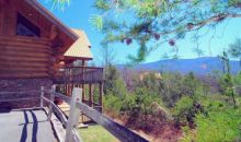 427 Coyote Road Gatlinburg, TN 37738