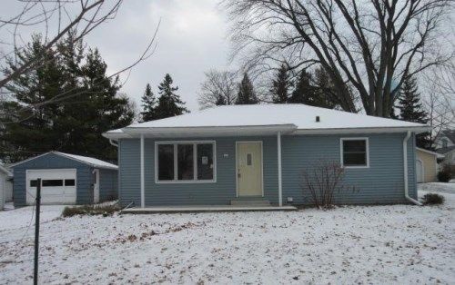 115 W Union Ave, Cedar Grove, WI 53013