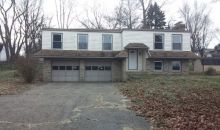 2446 Easton St NE Canton, OH 44721