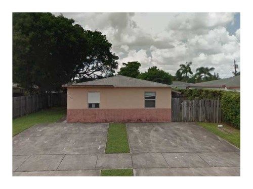 616 SW 4 CT, Hallandale, FL 33009