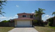 435 W CYPRESS COVE CR Fort Lauderdale, FL 33325