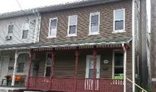 410 Walnut St Denver, PA 17517