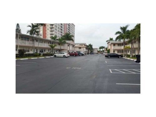 3121 S OCEAN DR # 106, Hallandale, FL 33009