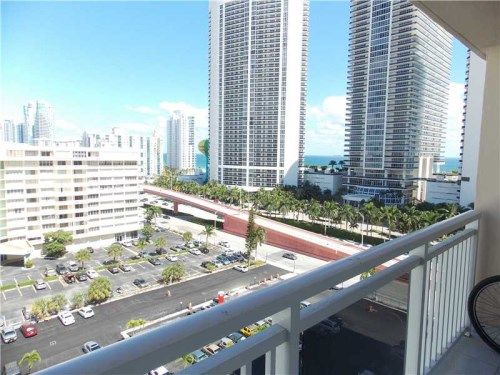 1849 S OCEAN DR # 1205, Hallandale, FL 33009