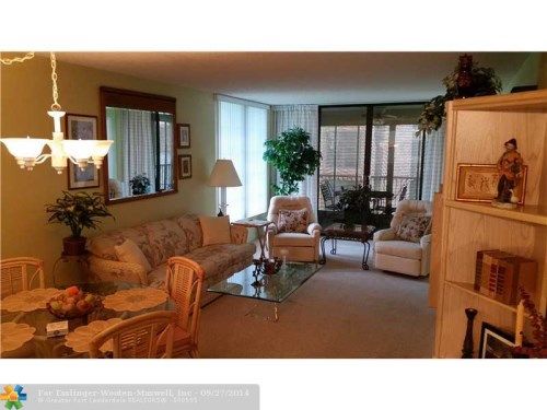 6124 CORAL LAKE DR # 212, Pompano Beach, FL 33063