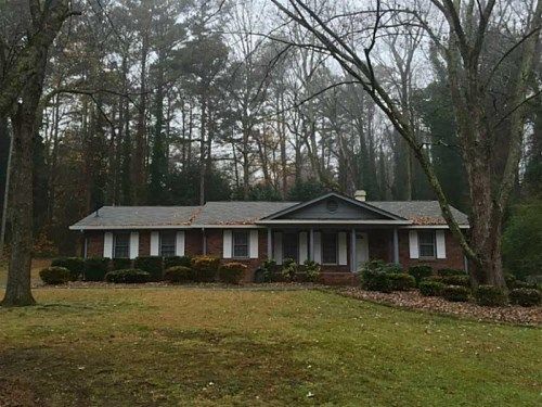 2305 Valley Drive, Snellville, GA 30078