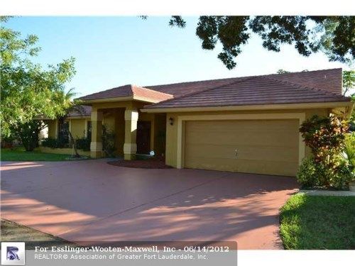 561 101ST TE, Fort Lauderdale, FL 33324