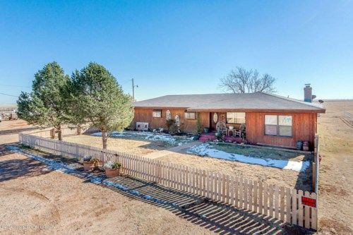 1300 COUNTY ROAD 283 E, Canyon, TX 79015