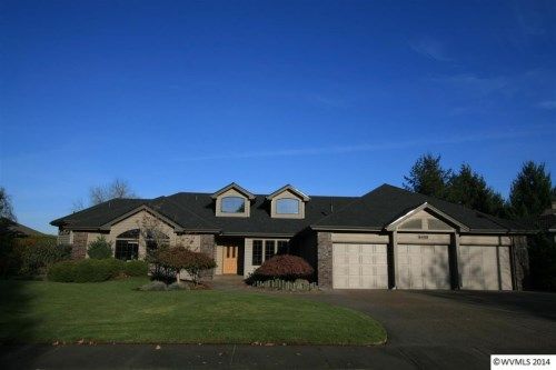 6408 Crampton Dr, Salem, OR 97303