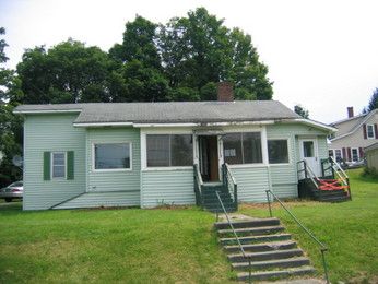 15 Water Street, Orleans, VT 05860