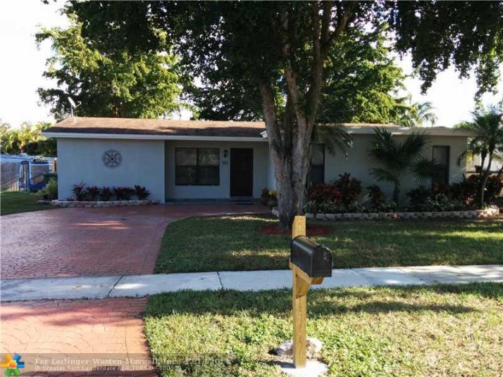 561 NW 99TH WY, Hollywood, FL 33024