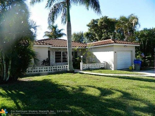 5261 SW 7TH ST, Pompano Beach, FL 33068