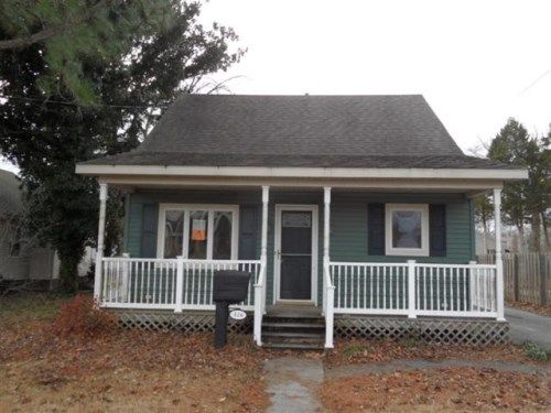 326 N Shipley St, Seaford, DE 19973