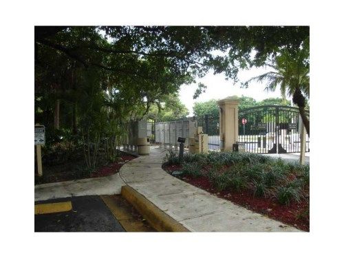 4221 W MCNAB RD # 21, Pompano Beach, FL 33069