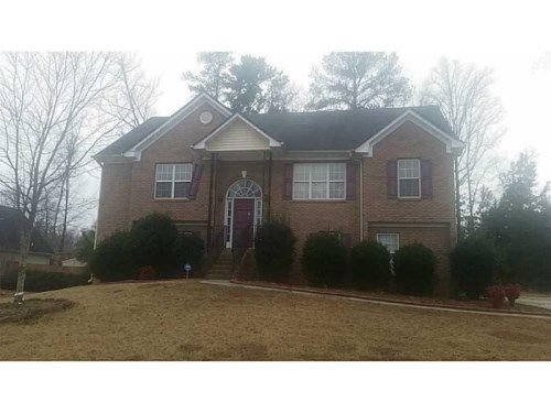 2082 Vintage Oaks Drive, Loganville, GA 30052