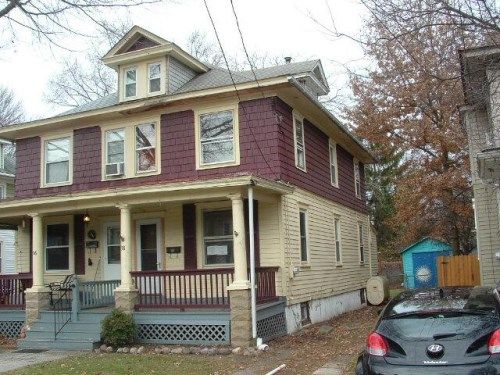 38 E Hendrickson Ave, Morrisville, PA 19067