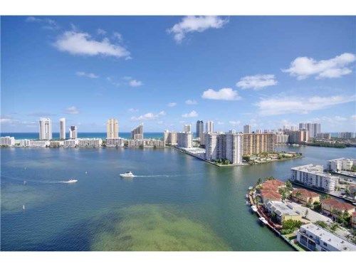 2600 ISLAND BL # 1402, North Miami Beach, FL 33160