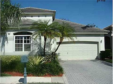 1435 LACOSTA DR, Hollywood, FL 33027