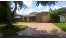 7944 MERIDIAN ST Hollywood, FL 33023