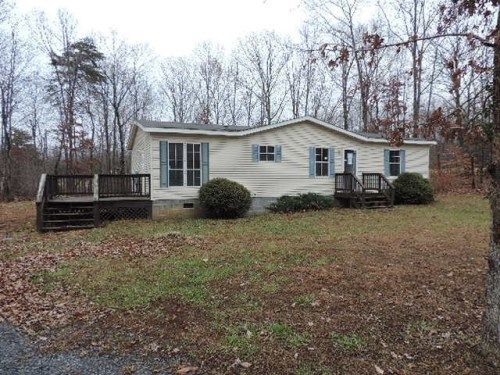 82 Brill Rd, Scottsville, VA 24590